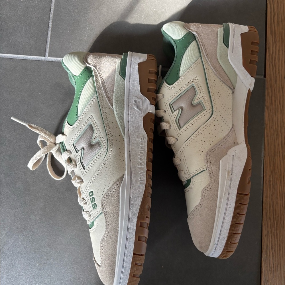 New Balance 550 sz 8